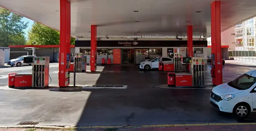 Carrefour Express en Carretera Burgohondo, Km 1,100, Ávila