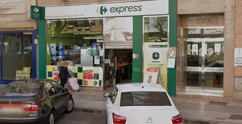 Carrefour Express en Avenida Ricardo Carapeto, 38, Badajoz