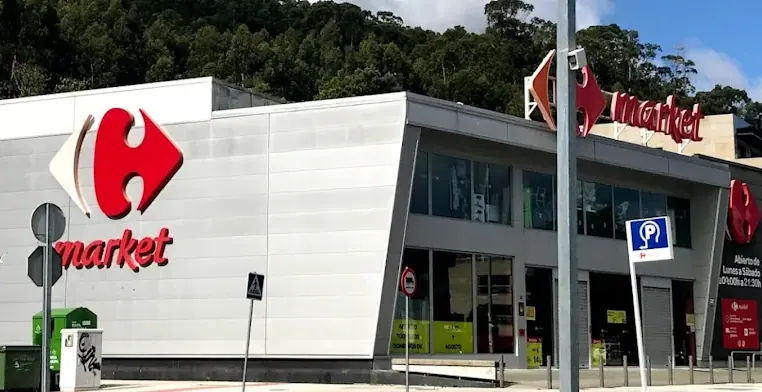 Carrefour Market en Avenida Sabaris, 16, Baiona