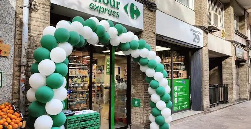 Carrefour Express en Calle Arnau d'Oms, 29, Barcelona