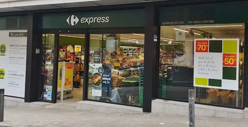 Carrefour Express en Calle Baixada de la Plana, 16, Barcelona