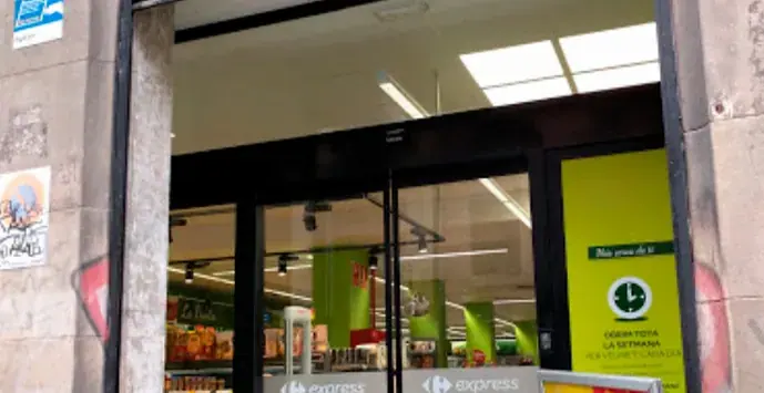 Carrefour Express en Calle Sant Antoni Abad, 6-8, Barcelona
