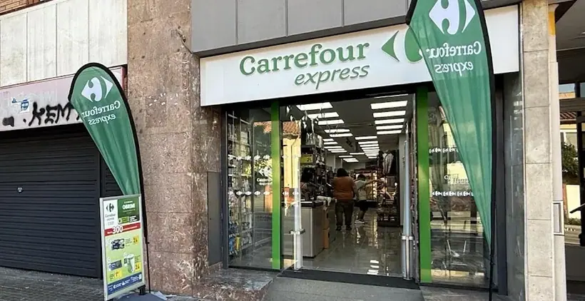 Carrefour Express en Carrer Felip Ii, 96, Barcelona