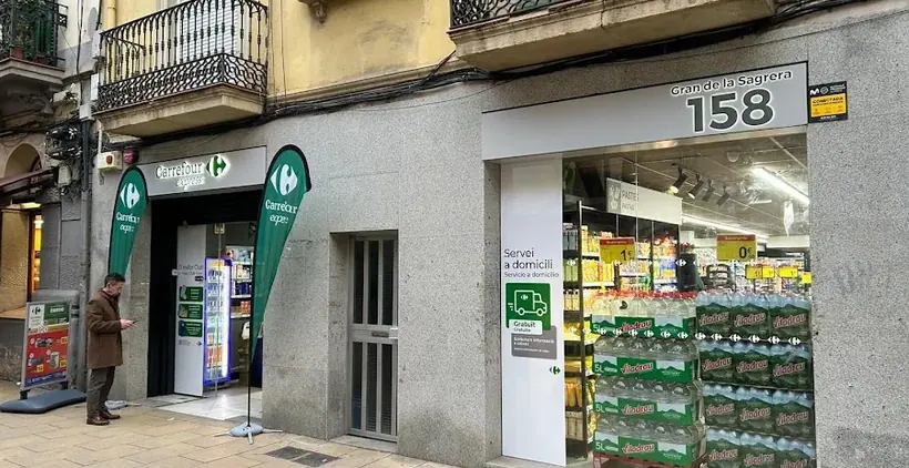 Carrefour Express en Carrer Gran de la Sagrera, 158, Barcelona