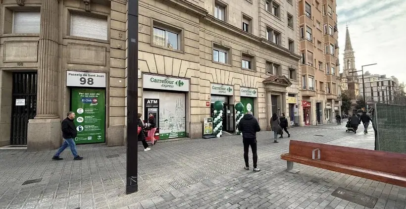 Carrefour Express en Paseo Sant Joan, 98, Barcelona