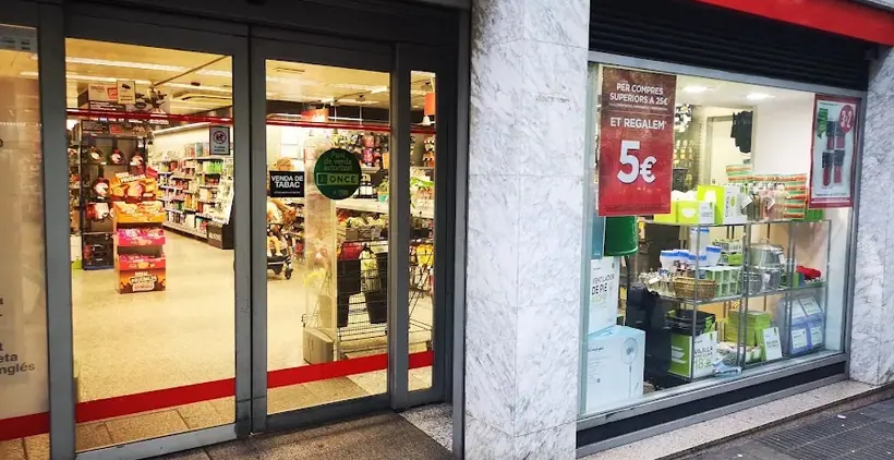 Carrefour Express en Passeig de Sant Joan, 138, Barcelona