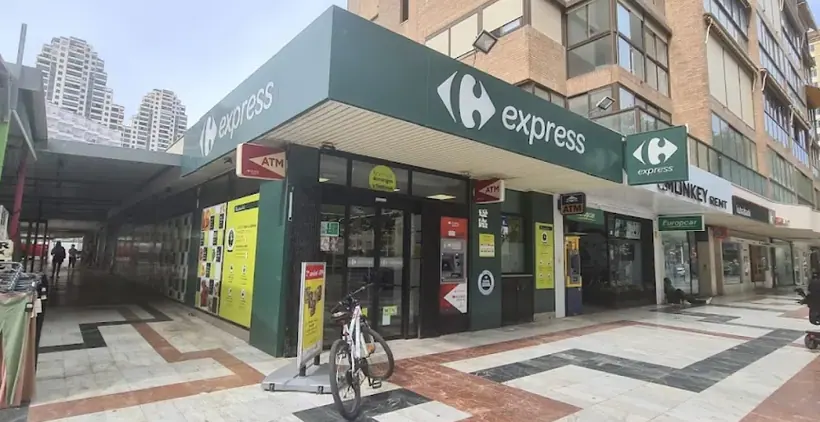 Carrefour Express en Avenida del Mediterráneo, 43, Benidorm