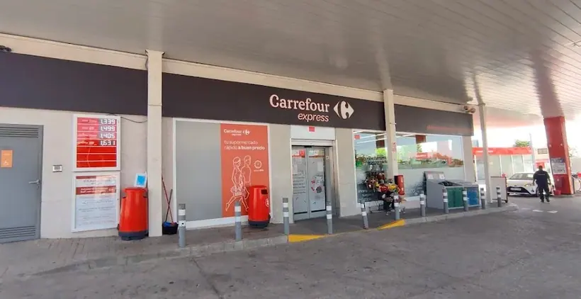 Carrefour Express en Carretera Campament - Boadilla, Pk 6,500, Boadilla del Monte