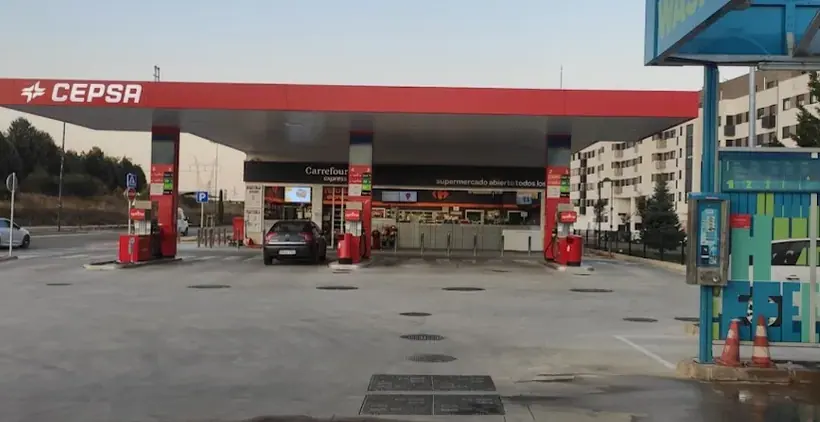 Carrefour Express en Avenida Principe de Asturias, Parcela A, Sector 3, Junto a la Estación Cepsa, Burgos