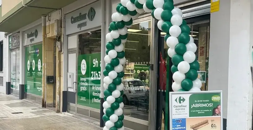 Carrefour Express en Calle Pedro Cardeña, 38, Burgos
