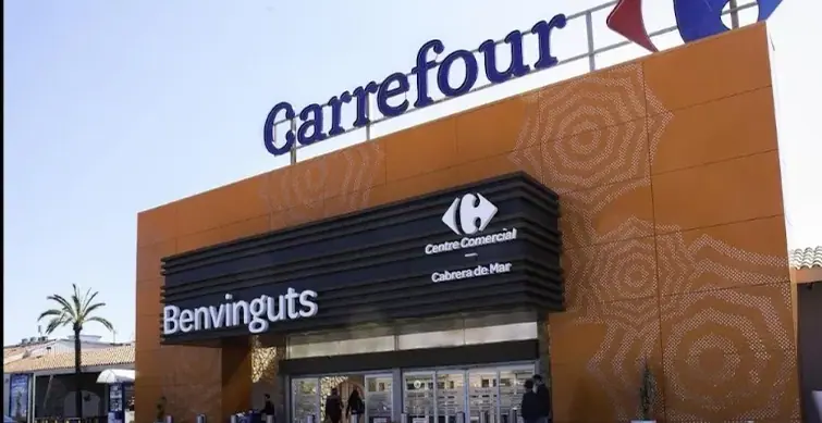 Carrefour en Carretera Nacional Ii, Km. 644, Cabrera de Mar