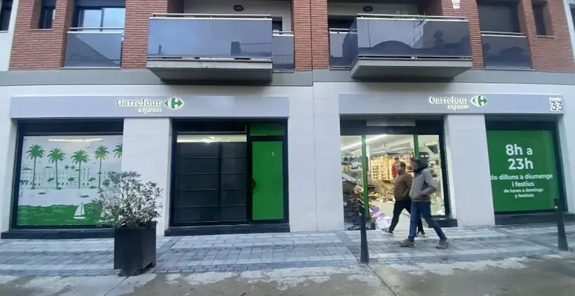 Carrefour Express en Carrer Amadeu, 33, Calella
