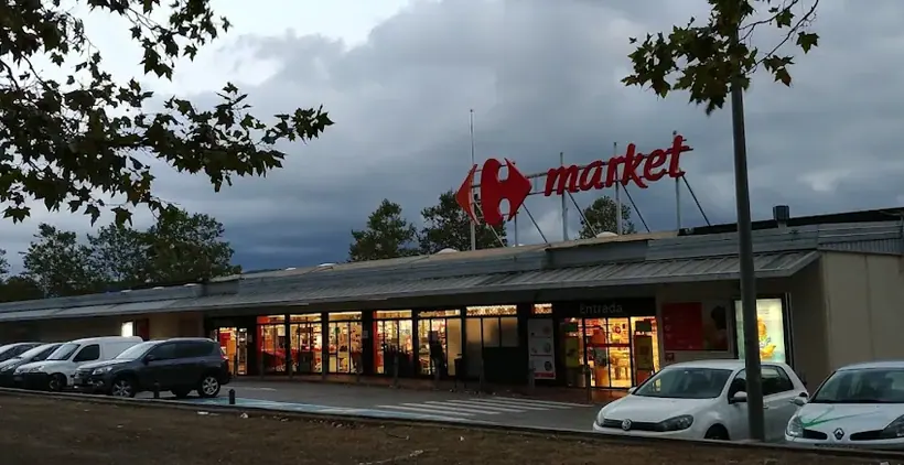 Carrefour Market en Carretera Granollers-Sant Celoni, cant Frederic Mistral, Cardedeu