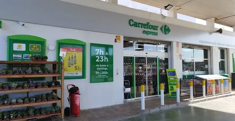 Carrefour Express en Autovía de La Manga km 19.2, Junto a la estación de servicio, Cartagena