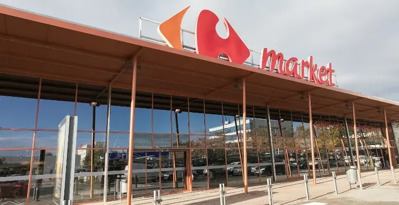 Carrefour Market en Cami Ral de Valencia, 21-39, Costat Canal Olimpic, Castelldefels