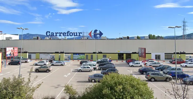 Carrefour en Avenida L´Altet, 2, Cocentaina