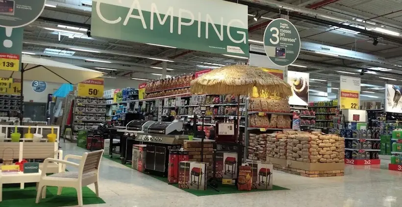 Carrefour en Carretera Madrid, km. 400, Córdoba