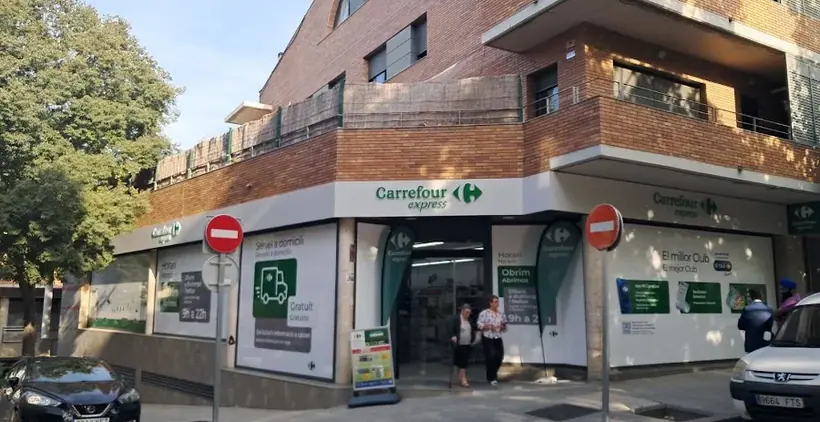 Carrefour Express en Carretera de Ribes, 14, Corró d´Avall