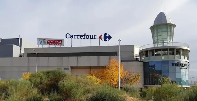 Carrefour en Avenida Mediterráneo, s/n, Cuenca