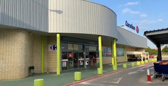 Carrefour en Carretera de Denia a Ondara, km 1, Denia
