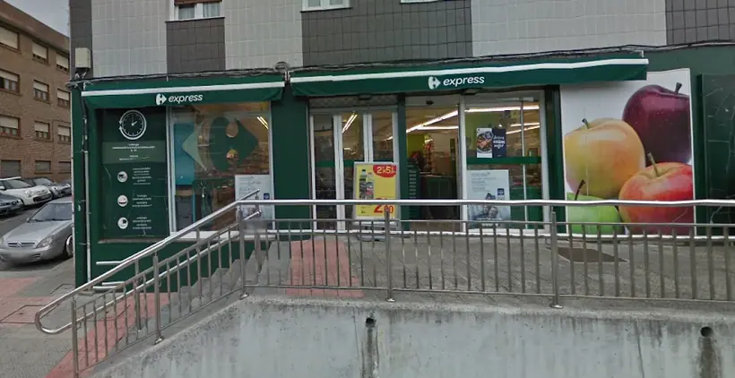 Carrefour Express en Plaza Mikel Deuna, 1, Derio