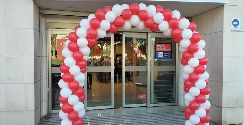 Carrefour Market en Avenida de L'Estació, s/n (junto a Fgv-Tram), El Campello