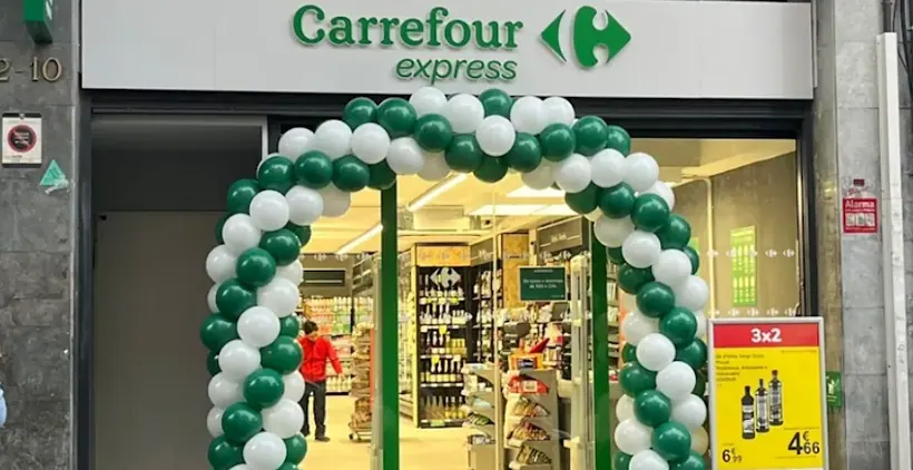 Carrefour Express en Carrer Pere Pelegri, 10, Esplugues de Llobregat