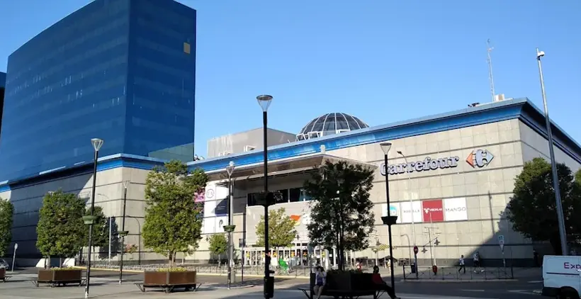 Carrefour en Plaza de Grecia, s/n, Centro Comercial Plaza de la Estación, Fuenlabrada