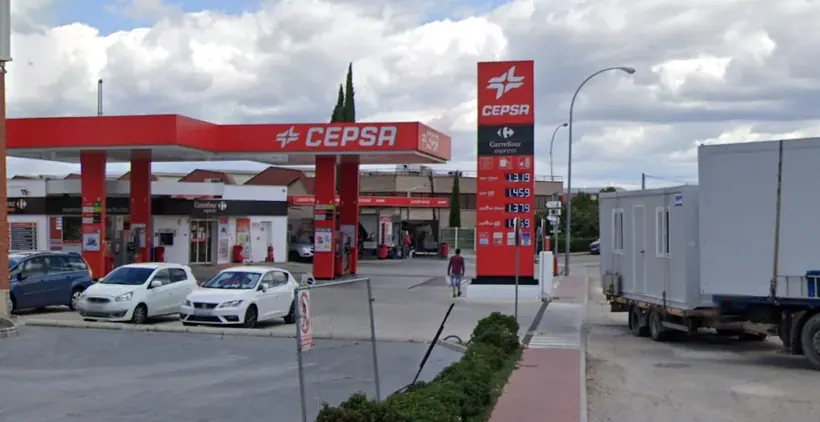Carrefour Express en Camino de Valdetorres, 1, Fuente el Saz del Jarama