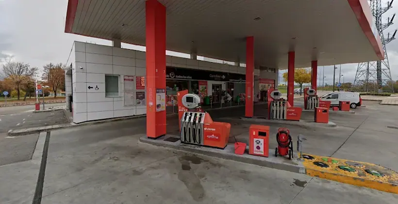 Carrefour Express en Avenida de las Trece Rosas, 6, Getafe