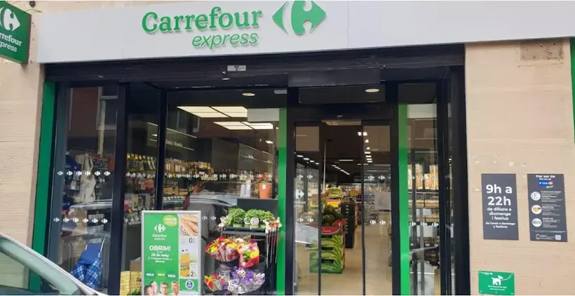 Carrefour Express en Calle Francesc Artau, 2, Girona