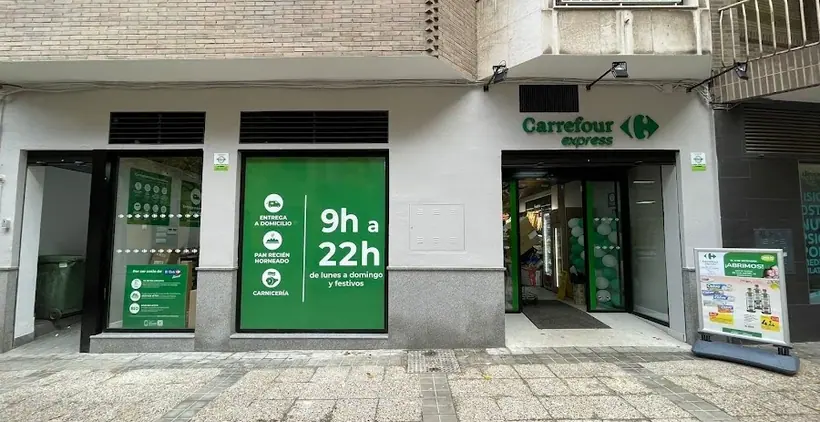 Carrefour Express en Calle Nueva San Antón, 16, Granada