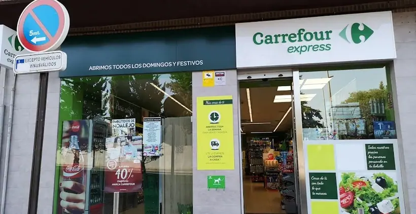Carrefour Express en Camino Bajo de Huetor, 45, Granada