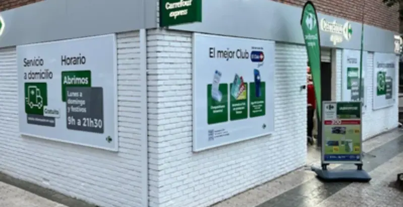 Carrefour Express en San Basilio, 22, Granada
