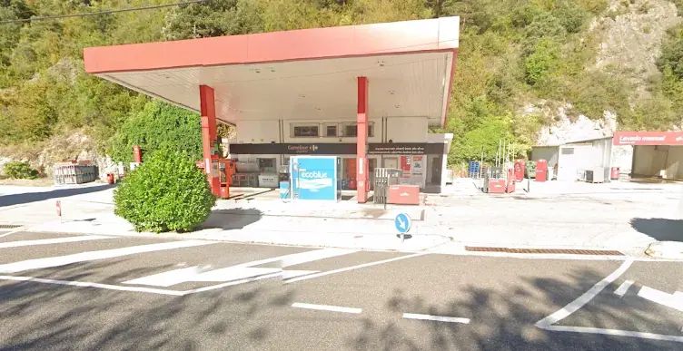 Carrefour Express en C-16, Km 114, Junto a la Estación Cepsa, Guardiola de Berguedà