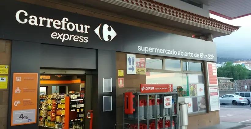 Carrefour Express en Crta. General del Norte 820 P.k. 53,5, Junto a la Estación Cepsa, Icod de los Vinos