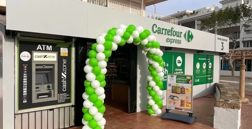 Carrefour Express en Avenida de la Libertad, 4, Jávea
