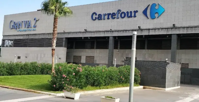 Carrefour en Avenida Gran Vía, 75-93, L´Hospitalet del Llobregat