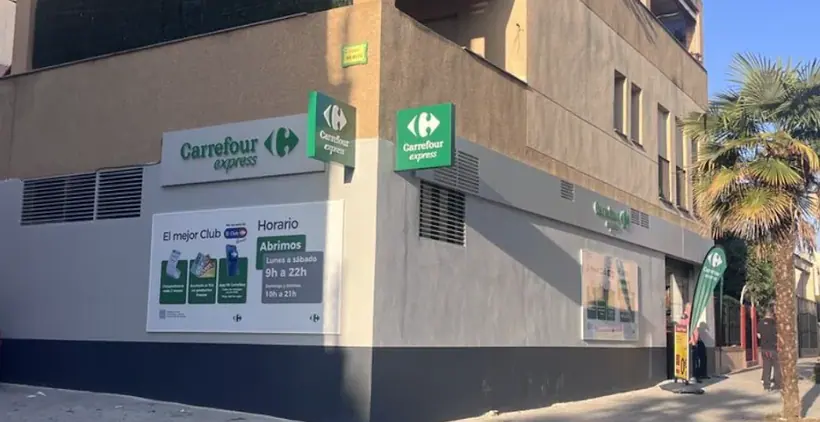 Carrefour Express en Calle Real, 5, Láchar