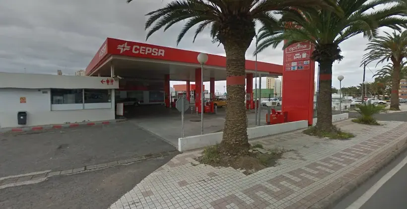 Carrefour Express en Avenida de Escaleritas, 152, Junto a la Estación Cepsa, Las Palmas