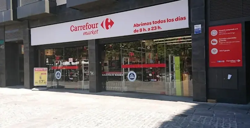 Carrefour Market en Plaza Fuente Honda, 10, Leganés