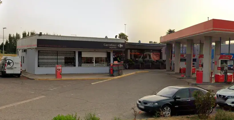 Carrefour Express en Carretera N-240, P.k. 96,4, Junto a la Estación Cepsa, Les Basses