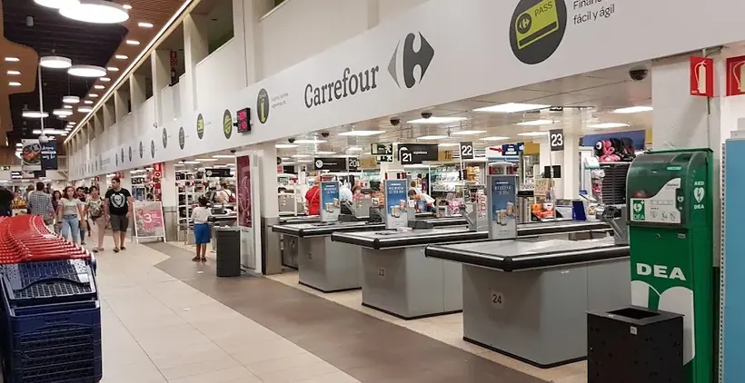 Carrefour en Gran Paseo de Ronda, 63, Lleida