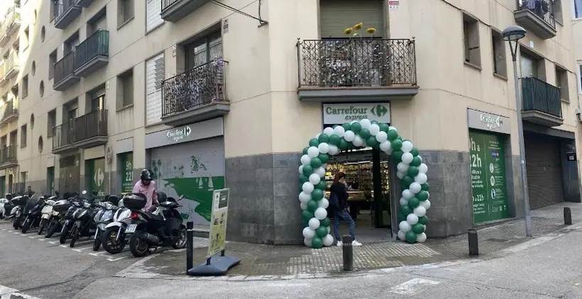 Carrefour Express en Calle Senia del Barral, 49, Lloret de Mar