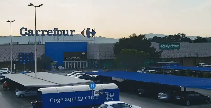 Carrefour en Carretera Cádiz-Málaga, km. 112,9, Los Barrios