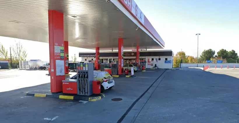 Carrefour Express en Autovía A-3, Km. 7,1, Margen Izquierdo. Dirección Madrid, Madrid