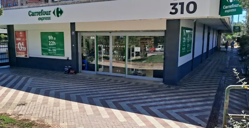 Carrefour Express en Calle Arturo Soria, 310, Madrid