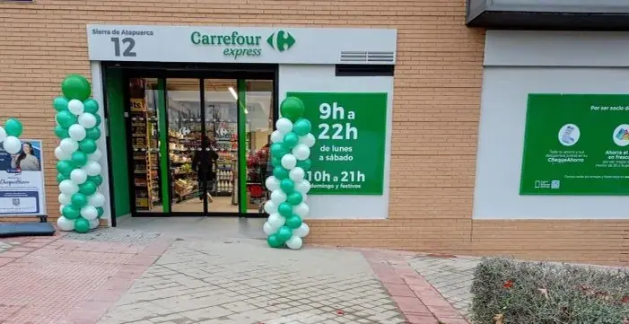 Carrefour Express en Calle de la Sierra de Atapuerca, 12, Madrid