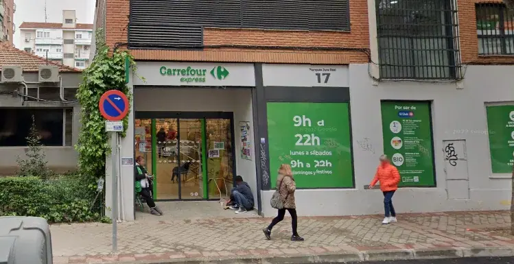 Carrefour Express en Calle Marqués de Jura Real, 17, Madrid
