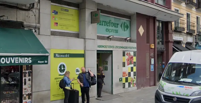 Carrefour Express en Calle Mayor, 46, Madrid